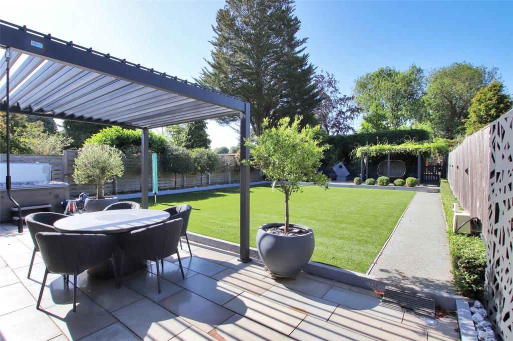 Patio &amp; Pergola