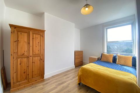 undefined, Albany Terrace, Chatham, Kent, ME4