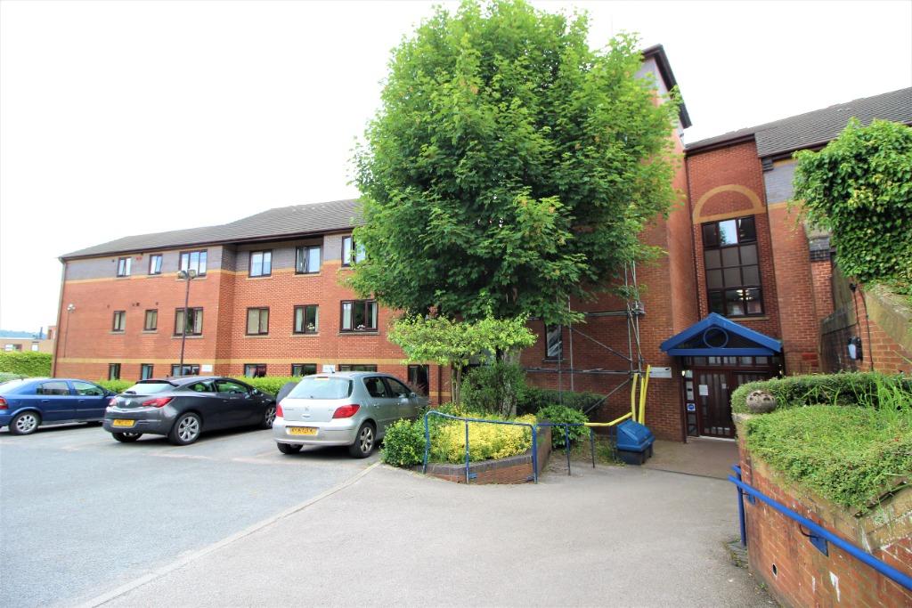 Albion Street, Darwen, BB2 1 bed flat £375 pcm (£87 pw)