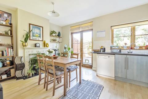 15 Bertal Road, London, SW17 0BX