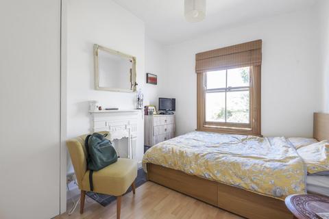 15 Bertal Road, London, SW17 0BX