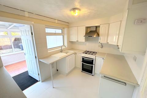 2 bedroom semi-detached house to rent, St Nicholas Close, Boston, PE21