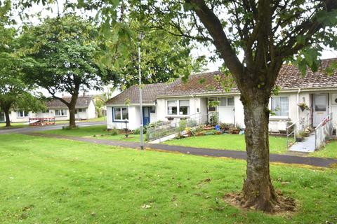 13 Fernlea Road, Strathaven, ML10 6NS
