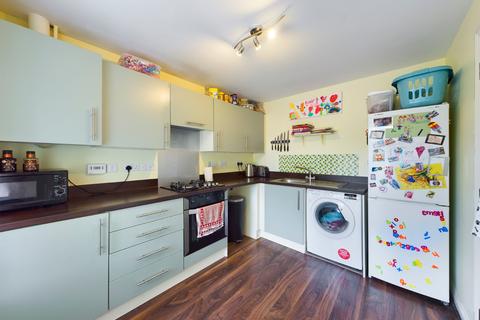 109 Woodvale Kingsway, Quedgeley, Gloucester, GL2 2BU