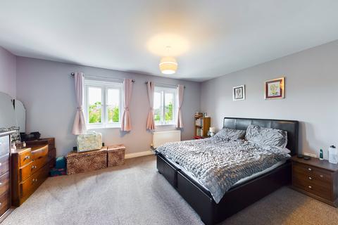109 Woodvale Kingsway, Quedgeley, Gloucester, GL2 2BU