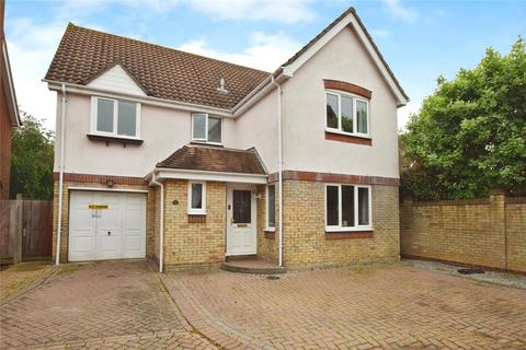 4 bedroom detached house for sale, Gladden Fields, South Woodham Ferrers, Chelmsford, CM3
