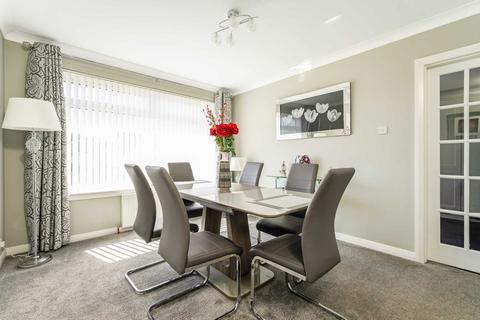 1 Beauly Crescent, Kilmacolm, PA13 4LR