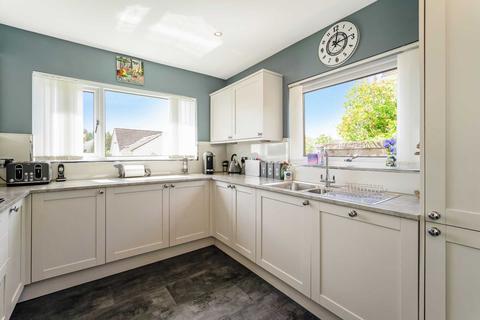1 Beauly Crescent, Kilmacolm, PA13 4LR