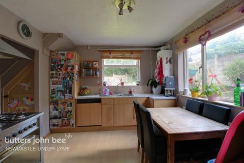 24 Bath Road, Newcastle, ST5 6QX