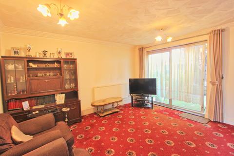 40 Devonshire Road, London, E16 3NB