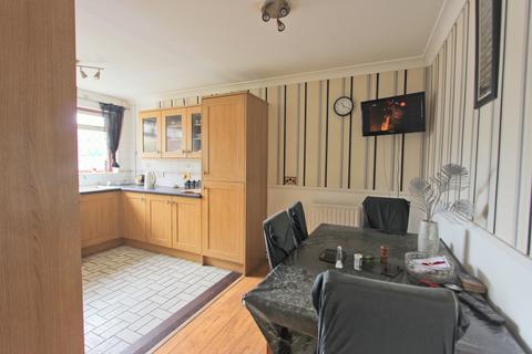 40 Devonshire Road, London, E16 3NB