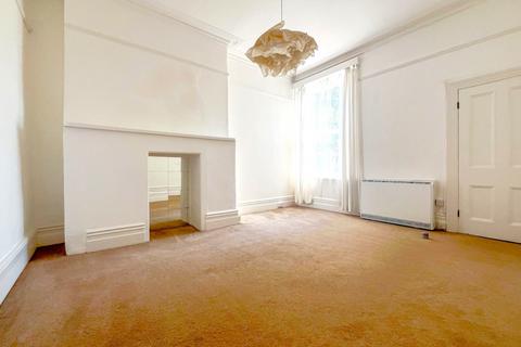 1 bedroom apartment for sale, Cambridge Road, Clevedon, BS21