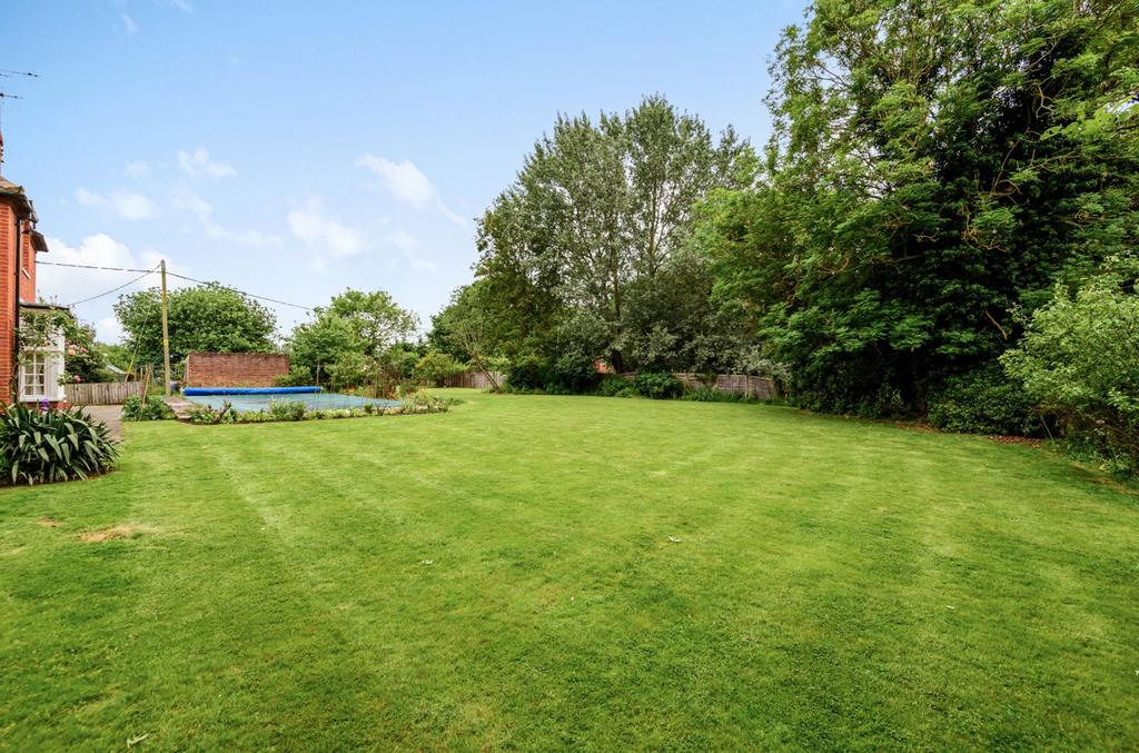 Garden View 2