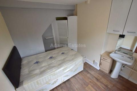 1 bedroom in a house share to rent - Westfield Road, Reading