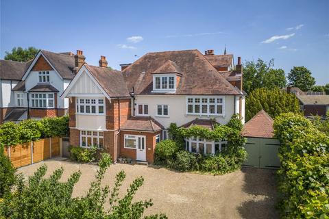 31 Upper Brighton Road, Surbiton, KT6 6QX