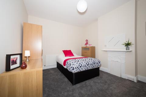 1 bedroom in a house share to rent - 26 Stanmore Road, Burley, Burley, Leeds, LS4 2RU