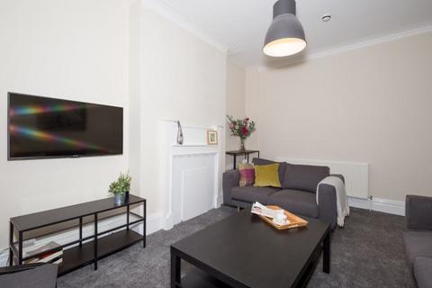 1 bedroom in a house share to rent, 26 Stanmore Road, Burley, Burley, Leeds, LS4 2RU