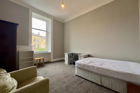 5 bedroom flat to rent, Great Western Road, Kelvinbridge, Glasgow, G12