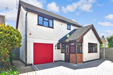 4 bedroom detached house for sale - Coppens Green, Wickford, Essex