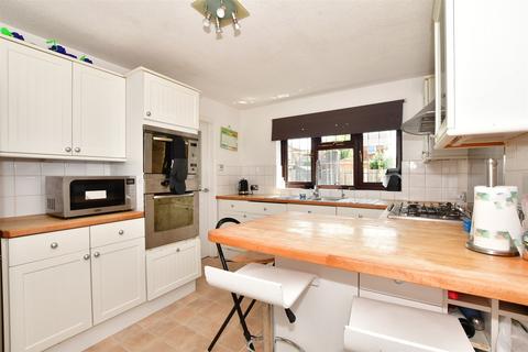 4 bedroom detached house for sale, Coppens Green, Wickford, Essex