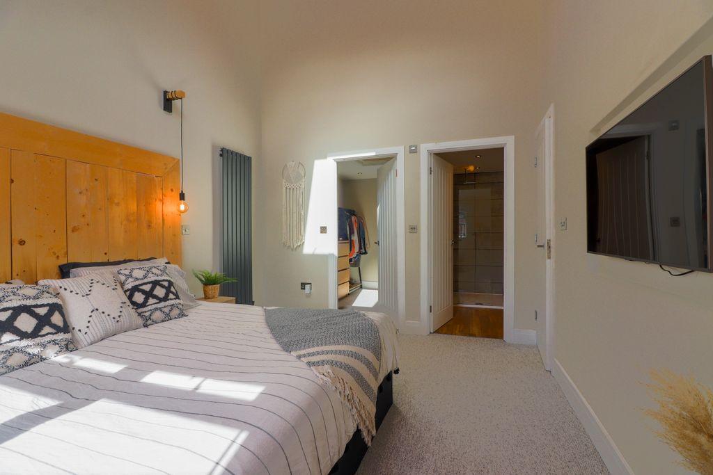 Bedroom 4 (Double with Ensuite)