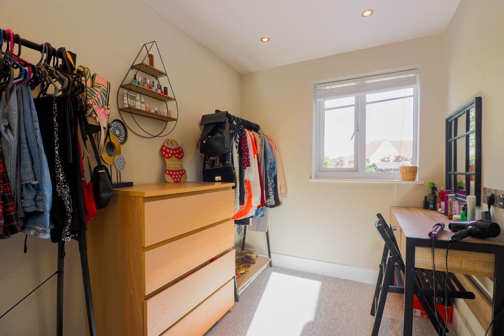 Walk in closet