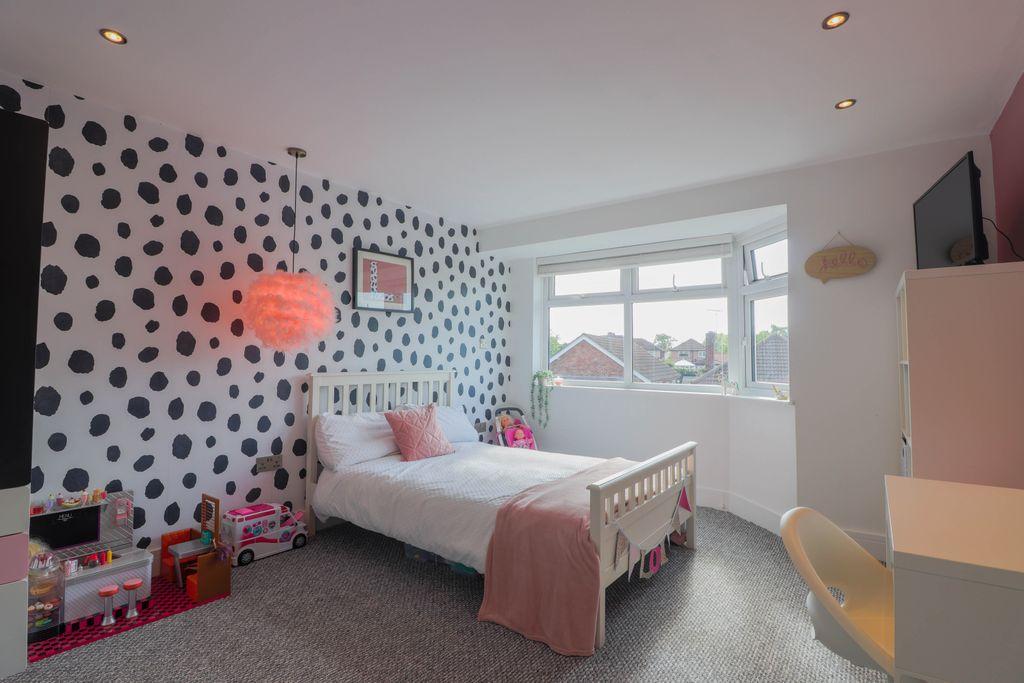 Bedroom 2 (Double with Ensuite)