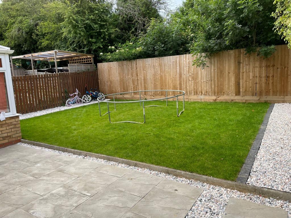 Merrivale Close, Kettering, NN15 4 bed detached house £1,425 pcm (£329 pw)