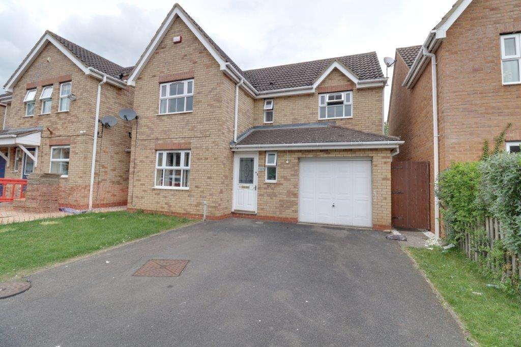 Merrivale Close, Kettering, NN15 4 bed detached house £1,425 pcm (£329 pw)