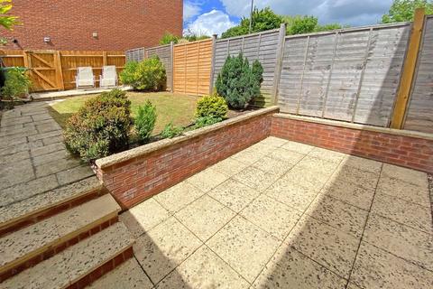 43 Fleming Way, Exeter, EX2 4TP