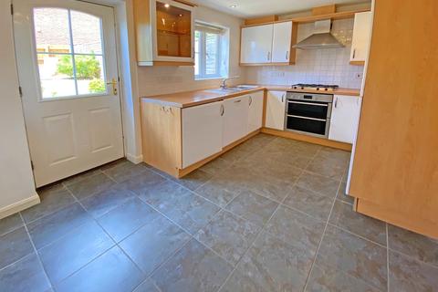 43 Fleming Way, Exeter, EX2 4TP