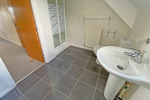 43 Fleming Way, Exeter, EX2 4TP