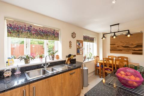 2 Bryn Derlwyn, Bridgend, CF31 5EN
