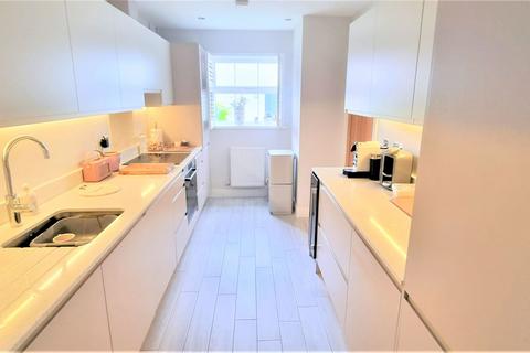 5 Albert Close, Ottery St Mary, EX11 1GR