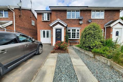 3 bedroom semi-detached house to rent - Canford Close, Crewe