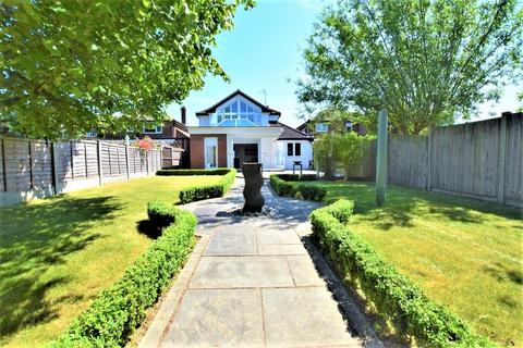 20 Ashwin Avenue, Copford, Colchester, CO6 1BS