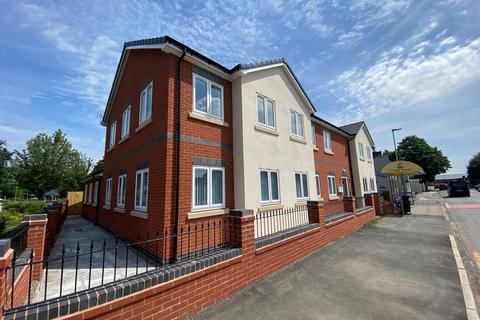 2 bed flat/apartment for rent in Chapel Lane, Burtonwood