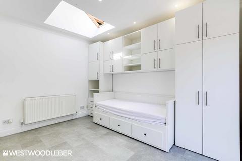 undefined, London Road, Hertford SG13