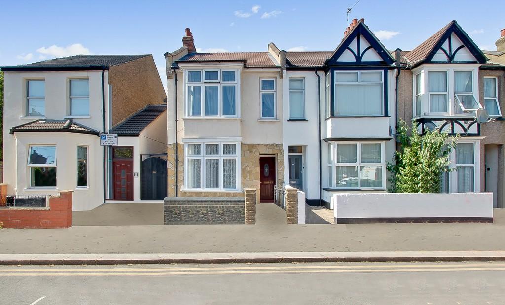 57 Graham Road 1 bed ground floor flat £325,000