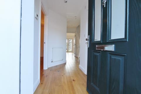 1 Asten Way, Romford, RM7 8BS