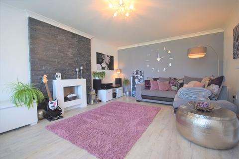 13 Larghan View, Coupar Angus, Blairgowrie, PH13 9FH