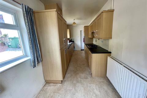 2 bedroom bungalow for sale - Moor End Lane, Dewsbury, West Yorkshire, WF13