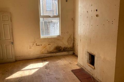 2 bedroom terraced house for sale - 30 Winslow Street, Liverpool