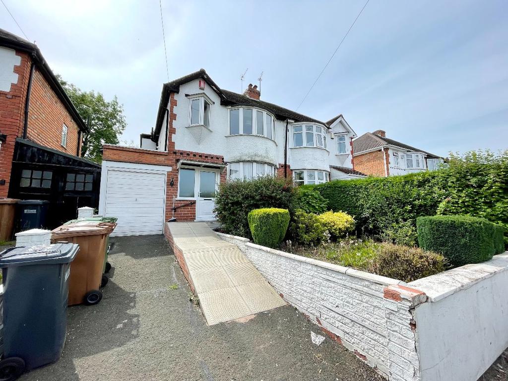 Valley Road, Solihull 3 bed semidetached house for sale £260,000