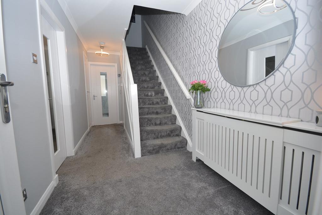 Cameron Drive, Kilmarnock, KA3 3 bed terraced house £89,995