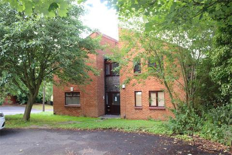 Studio to rent, Goldthorn Court, Parkfield Road, Wolverhampton, WV4