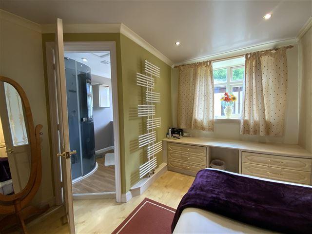 En suite