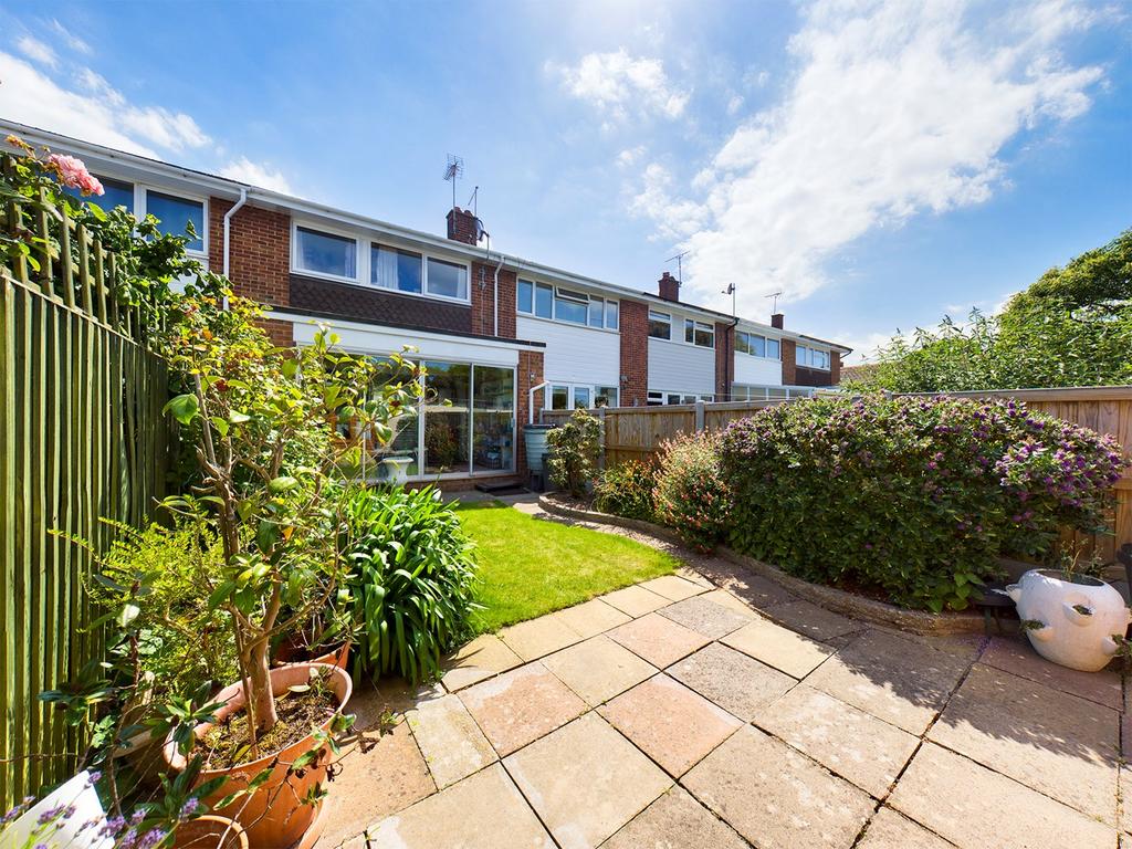 Magdalen Court, Broadstairs, CT10 3 bed terraced house for sale £350,000