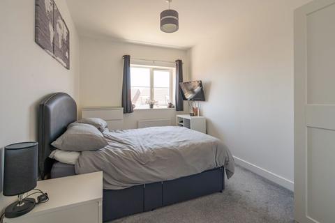 30 Falcon Drive, Didcot, OX11 6HT