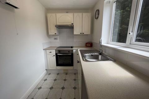 2 bedroom flat to rent - Oakleigh Court Ashby